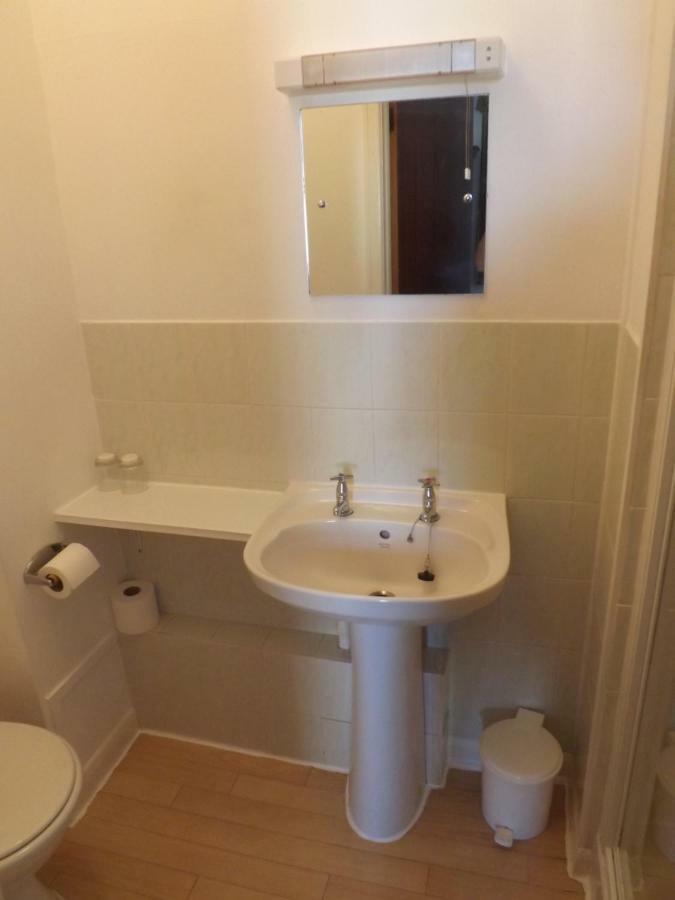 Ashleigh House Hotell Coventry Exteriör bild